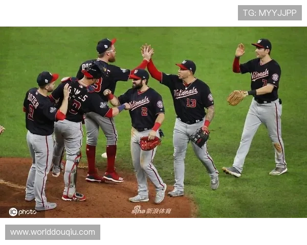 斗球直播iOS版最新功能全面升级,带你体验极致足球直播盛宴